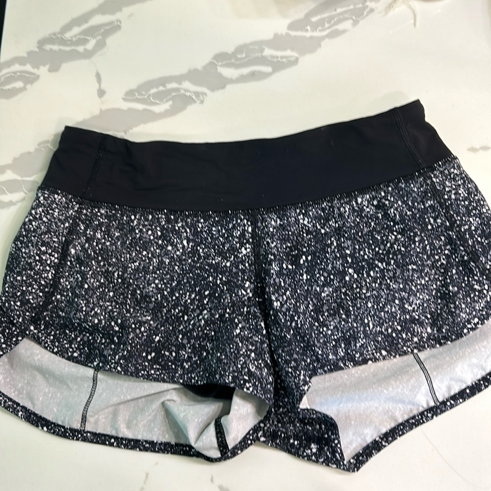 Lululemon speed up shorts